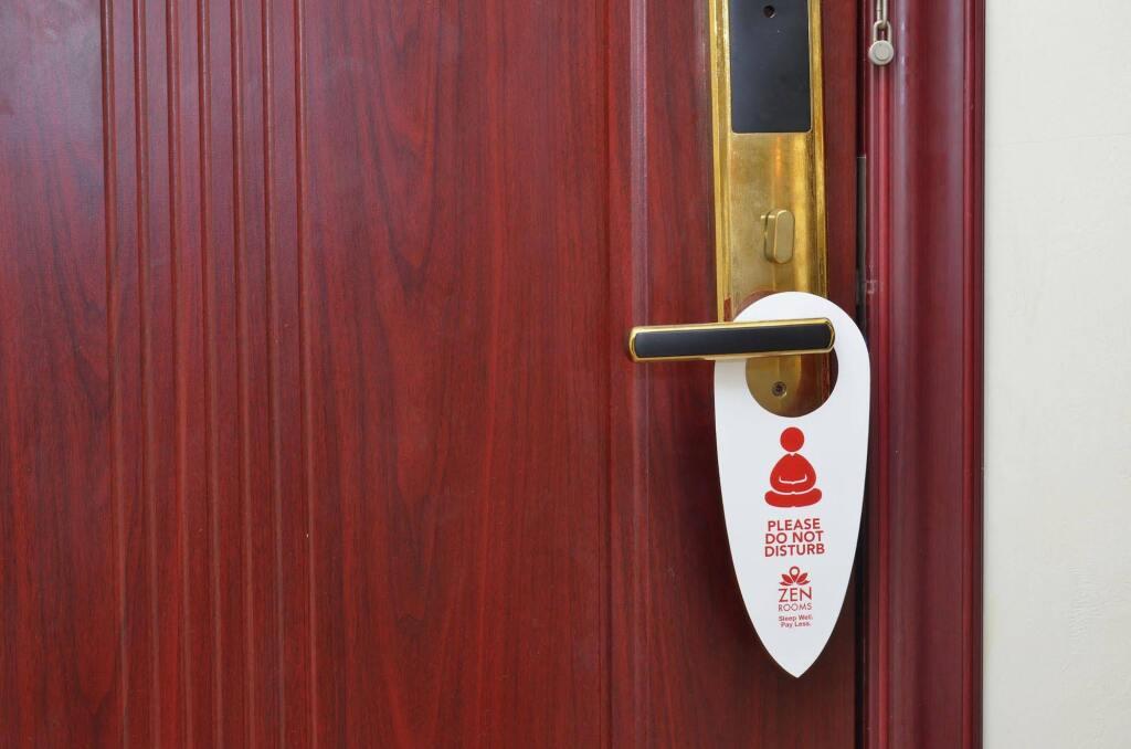 Сурабая: ZEN Rooms Raya Rungkut