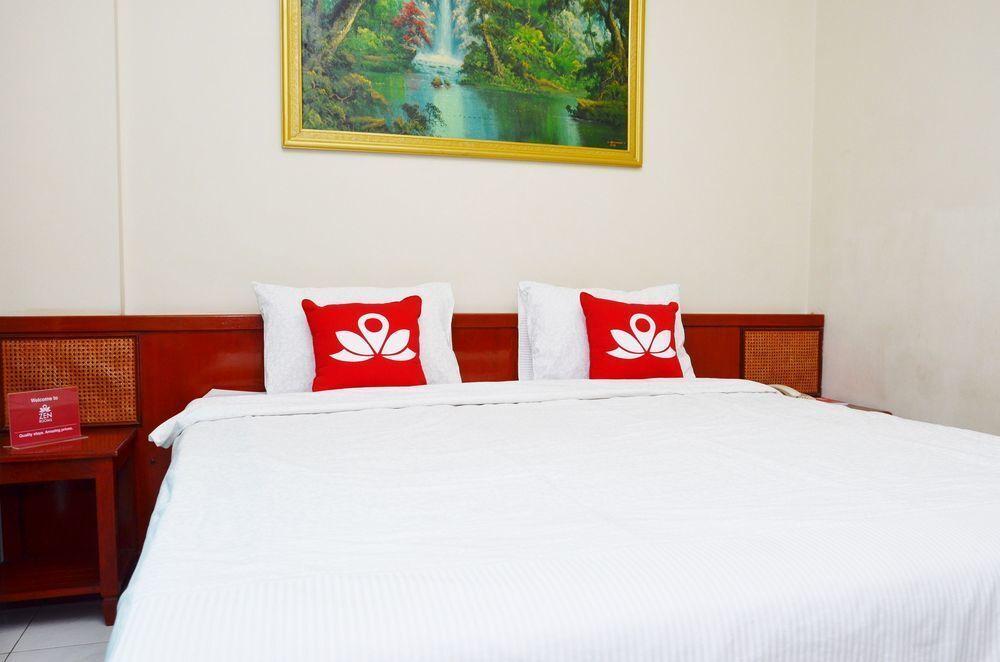Сурабая: Zen Rooms Basic Kalibokor