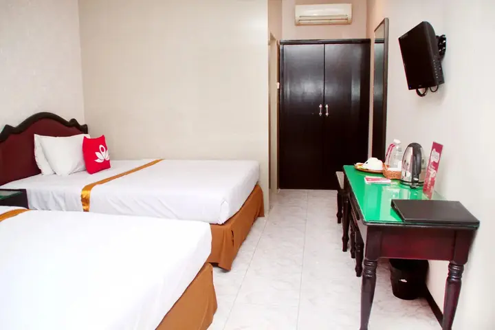 Сурабая: ZEN Rooms By Pass Juanda