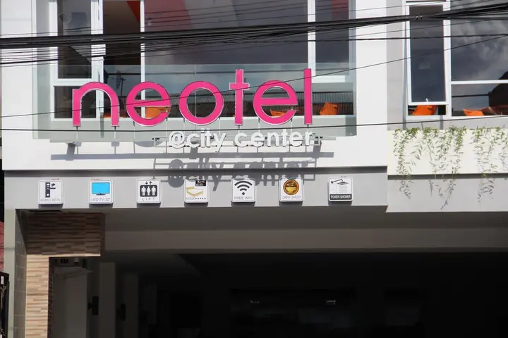 Танджунг Редеб: Neotel Hotel City Centre