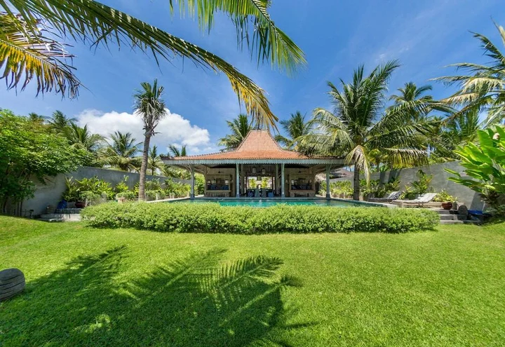 Танджунг: Joglo House Lombok