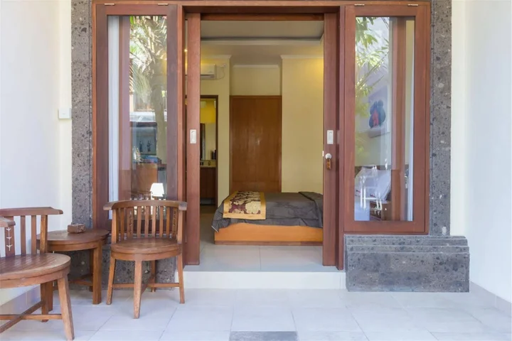 Чангу: RedDoorz @ Tegal Sari Berawa
