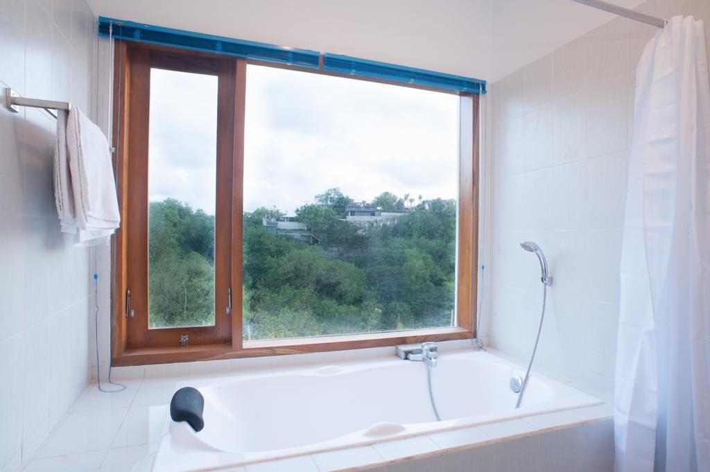Пекату: Ayodhya Guest House Uluwatu