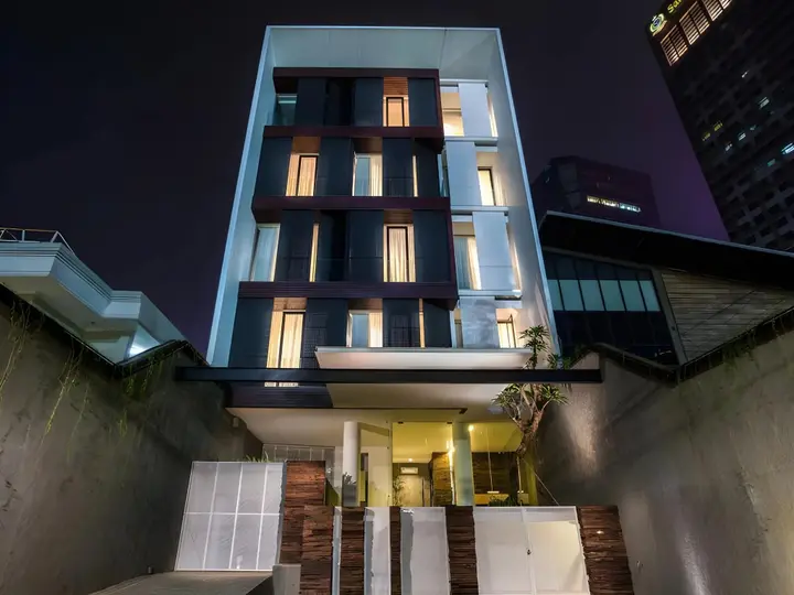 Джакарта: Upscale Suites
