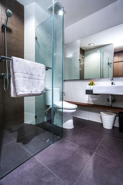 Джакарта: Upscale Suites