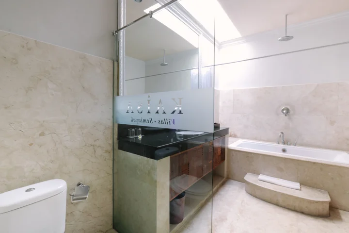Кута: Kaisa Villas Seminyak