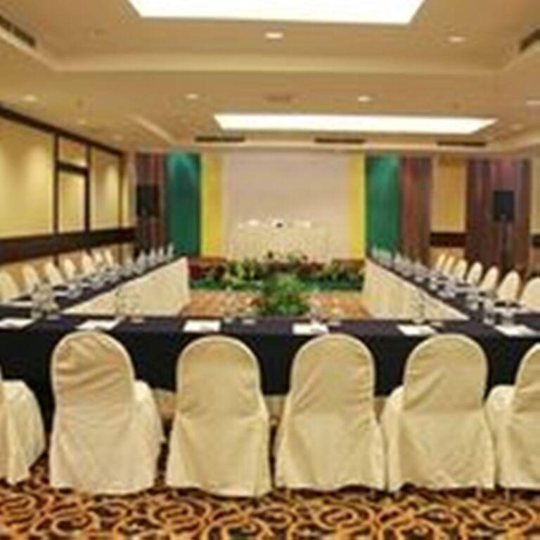 Батам: Harmoni Hotel