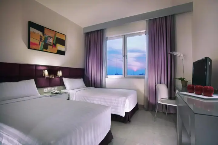 Джакарта: Royal Palm Hotel & Conference Center Cengkareng