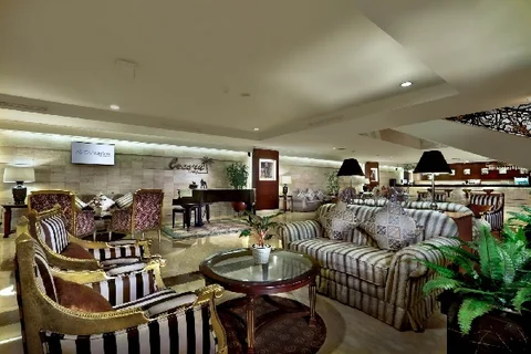 Бандунг: Отель Aston Tropicana