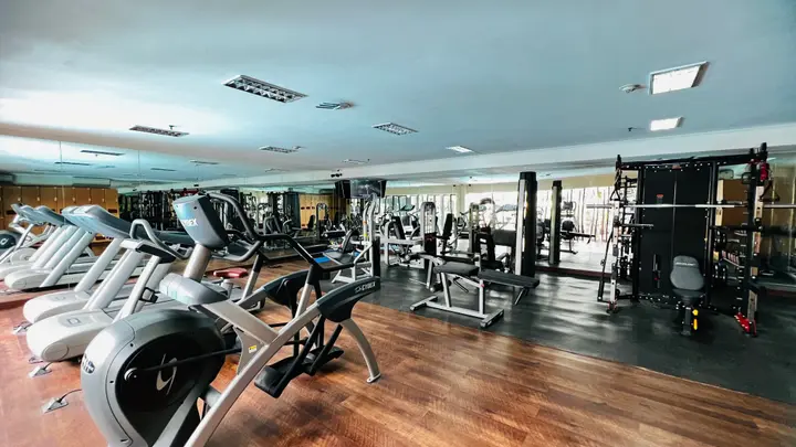 Бандунг: Отель Aston Tropicana