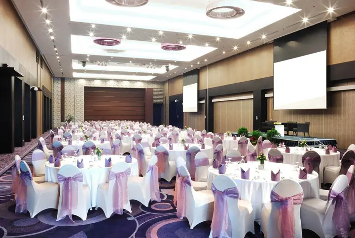 Бандунг: Holiday Inn Bandung Pasteur by IHG