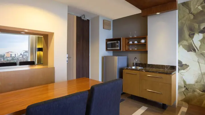 Бандунг: Holiday Inn Bandung Pasteur by IHG