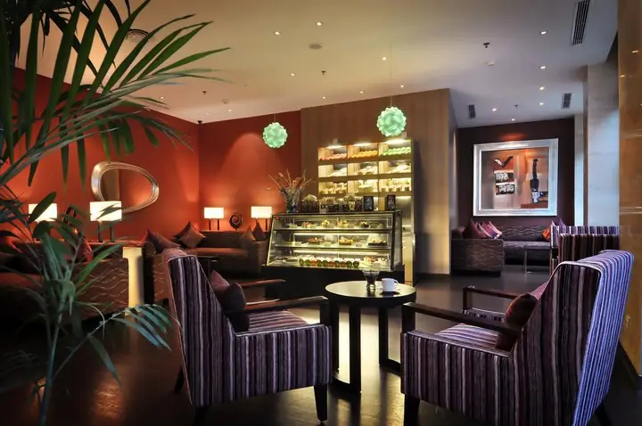 Holiday Inn Bandung Pasteur by IHG — фото 2