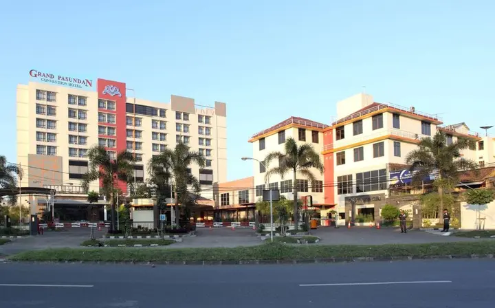 Бандунг: Grand Pasundan Convention Hotel