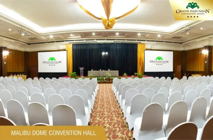 Бандунг: Grand Pasundan Convention Hotel
