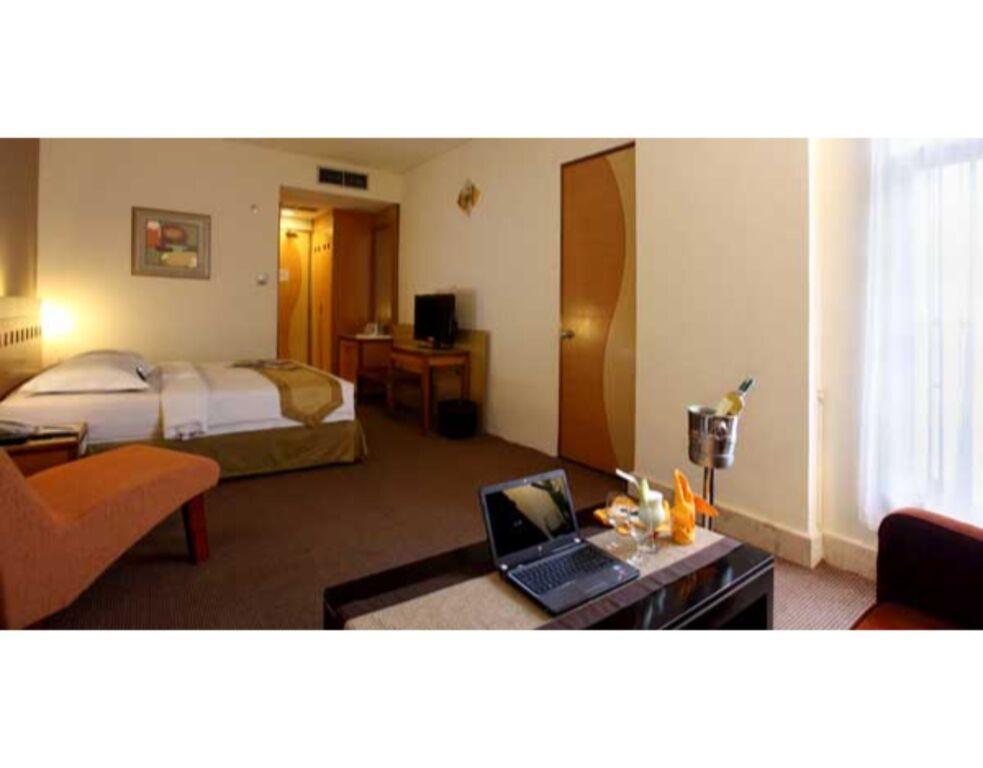 Serela Riau Hotel Bandung — фото 3