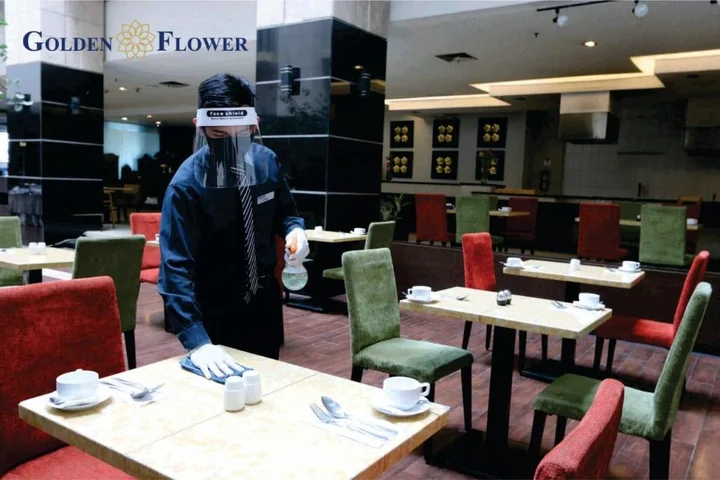Бандунг: Golden Flower Hotel Bandung