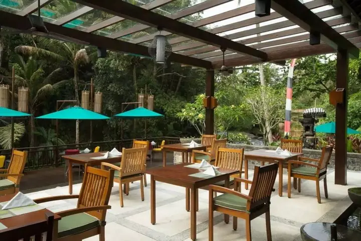 Убуд: The Samaya Ubud