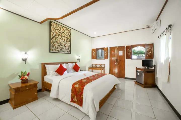 Умеаньяр: Bali Taman Beach Resort & Spa - Lovina