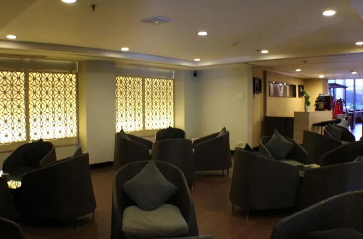Сурабая: Hotel Santika Pandegiling Surabaya