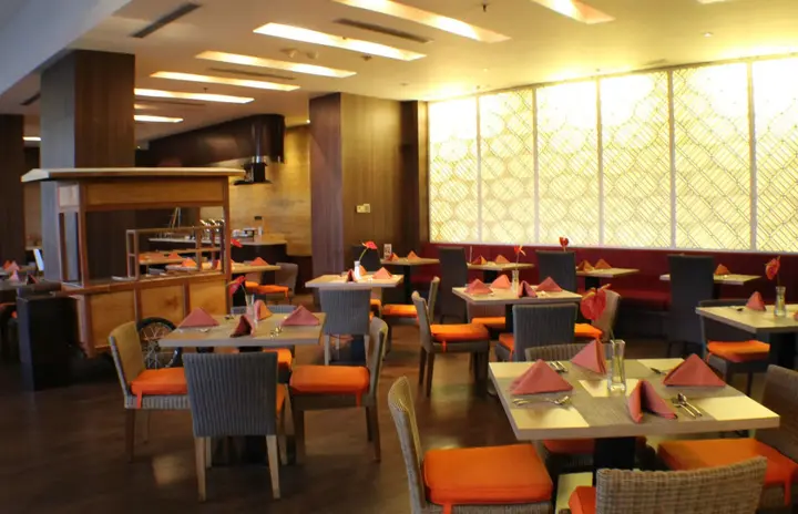 Сурабая: Hotel Santika Pandegiling Surabaya
