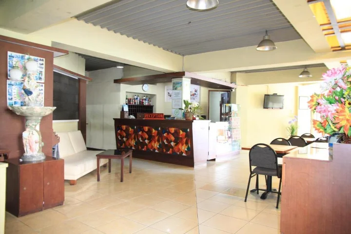 Озеро Тоба: Pandu Lakeside Hotel Parapat - Toba Lake
