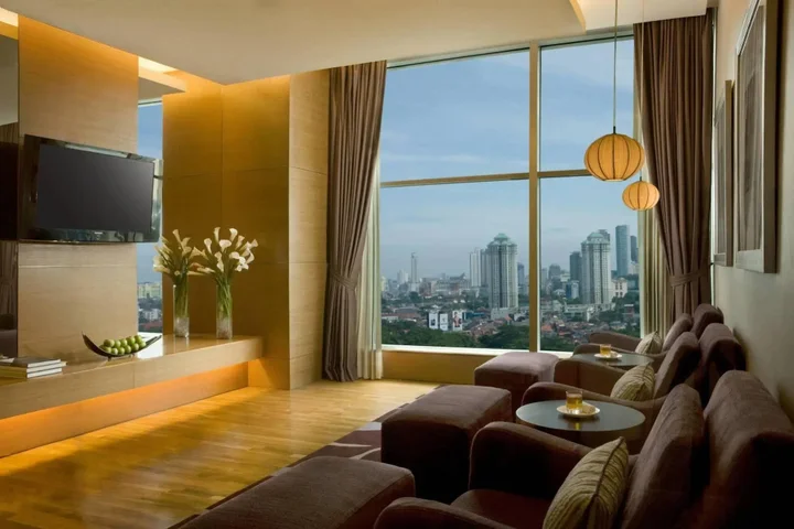 Джакарта: The Ritz-Carlton Jakarta, Pacific Place