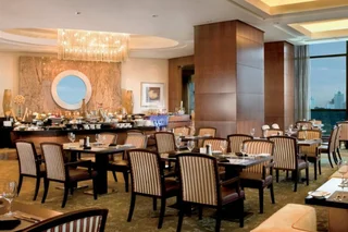 Джакарта: The Ritz-Carlton Jakarta, Pacific Place