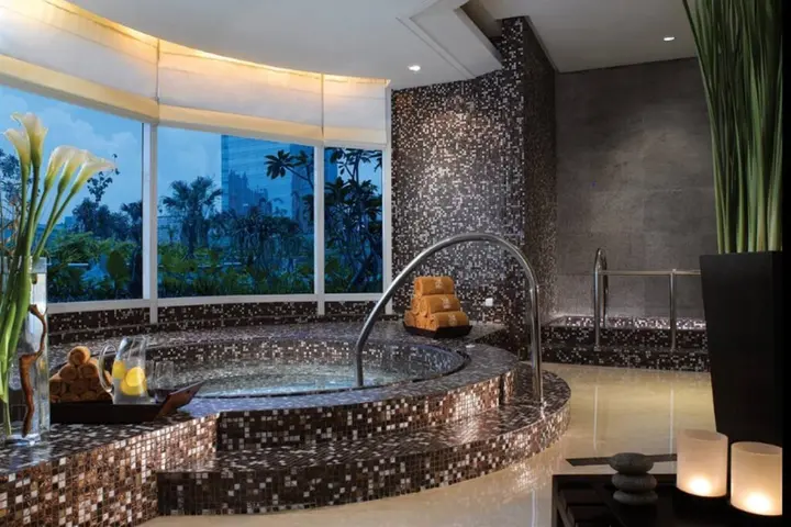 Джакарта: The Ritz-Carlton Jakarta, Pacific Place