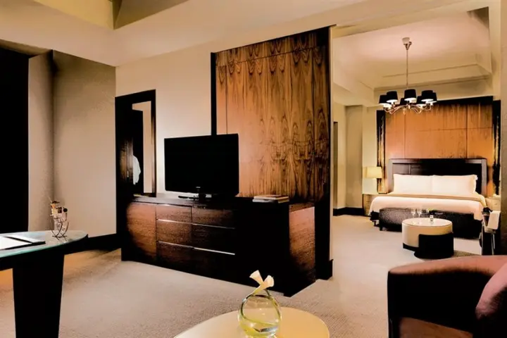 Джакарта: The Ritz-Carlton Jakarta, Pacific Place