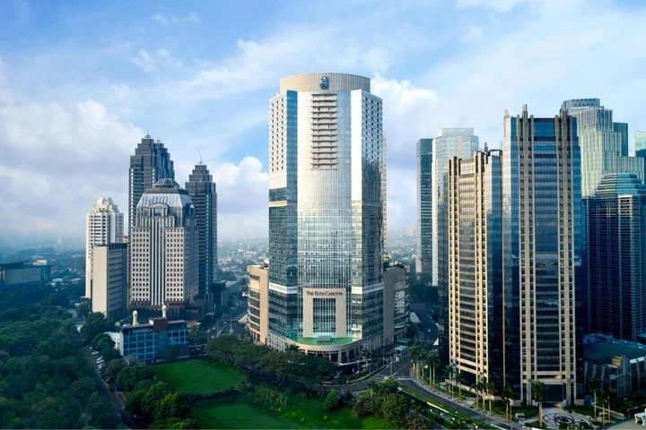 Джакарта: The Ritz-Carlton Jakarta, Pacific Place
