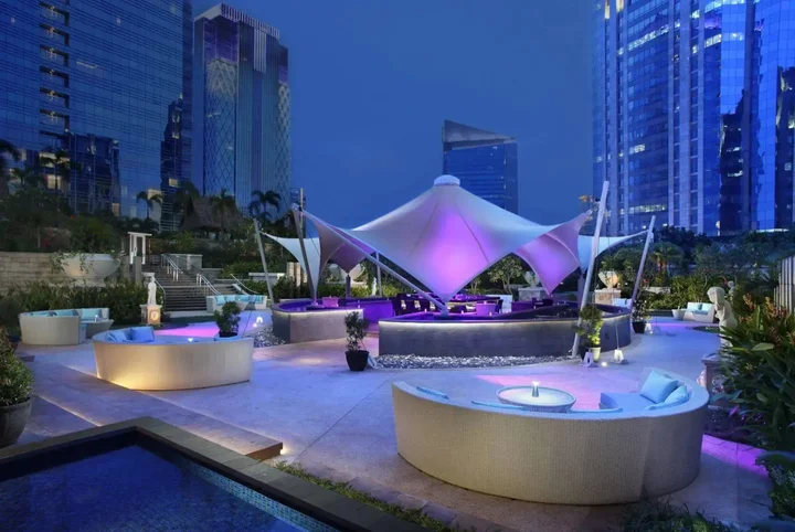 Джакарта: The Ritz-Carlton Jakarta, Pacific Place