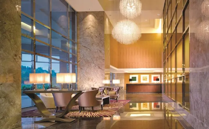Джакарта: The Ritz-Carlton Jakarta, Pacific Place