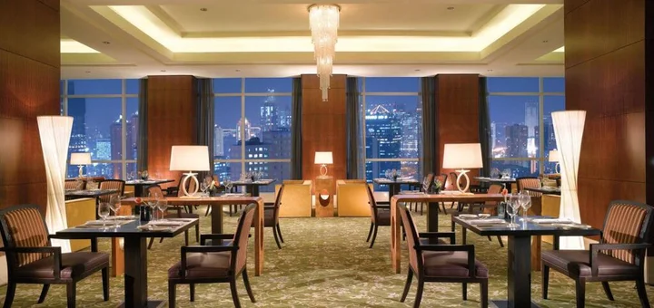 Джакарта: The Ritz-Carlton Jakarta, Pacific Place