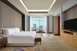 Джакарта: The Ritz-Carlton Jakarta, Pacific Place