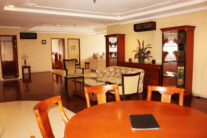 Медан: Travellers Suites Serviced Apartments