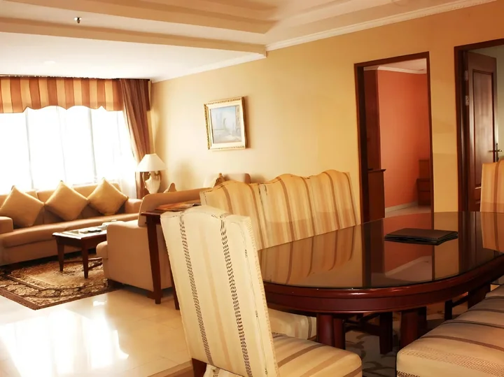 Медан: Travellers Suites Serviced Apartments
