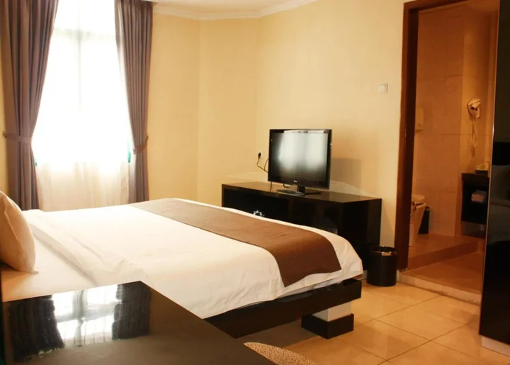 Медан: Travellers Suites Serviced Apartments