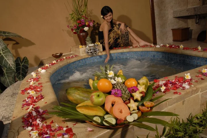 Каликбукбук: Banyualit Spa 'n Resort Lovina