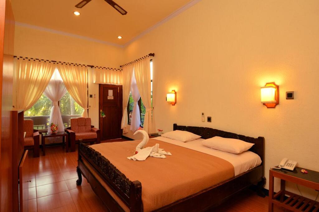 Каликбукбук: Banyualit Spa 'n Resort Lovina