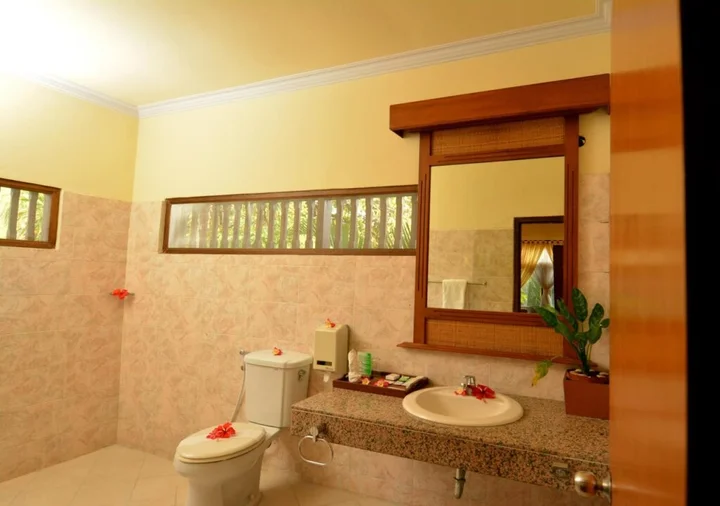 Каликбукбук: Banyualit Spa 'n Resort Lovina
