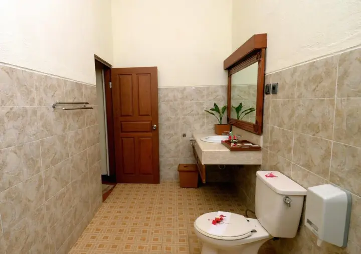 Каликбукбук: Banyualit Spa 'n Resort Lovina