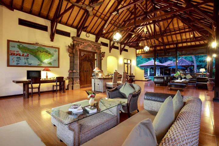 Каликбукбук: Banyualit Spa 'n Resort Lovina