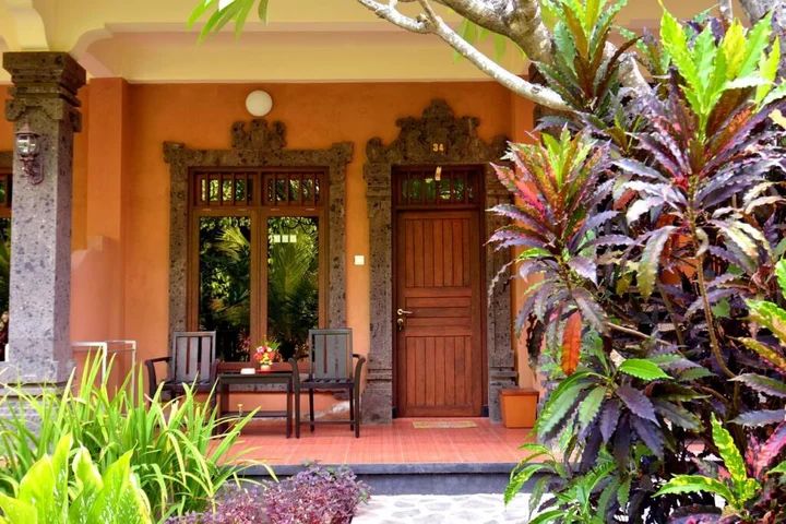 Каликбукбук: Banyualit Spa 'n Resort Lovina