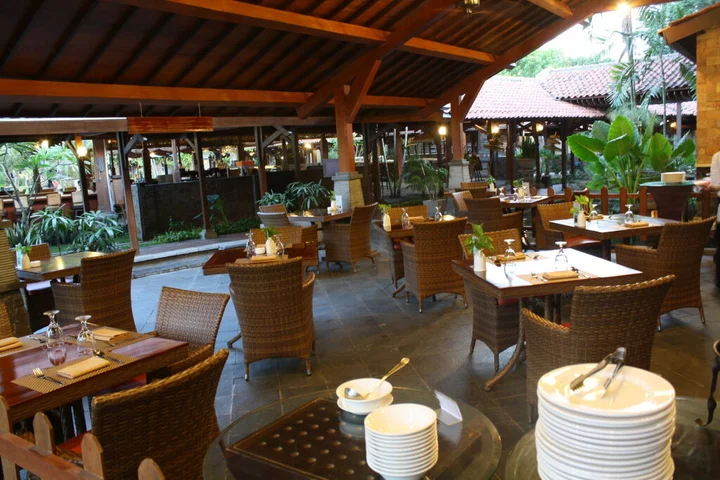 Сурабая: Singgasana Hotel Surabaya