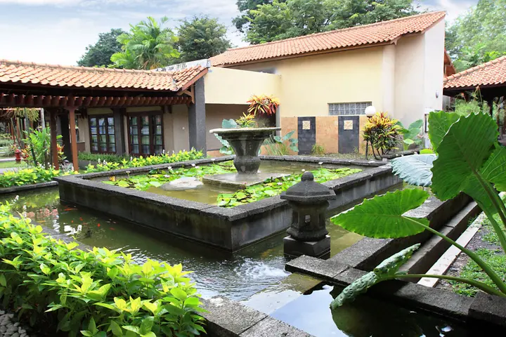 Сурабая: Singgasana Hotel Surabaya
