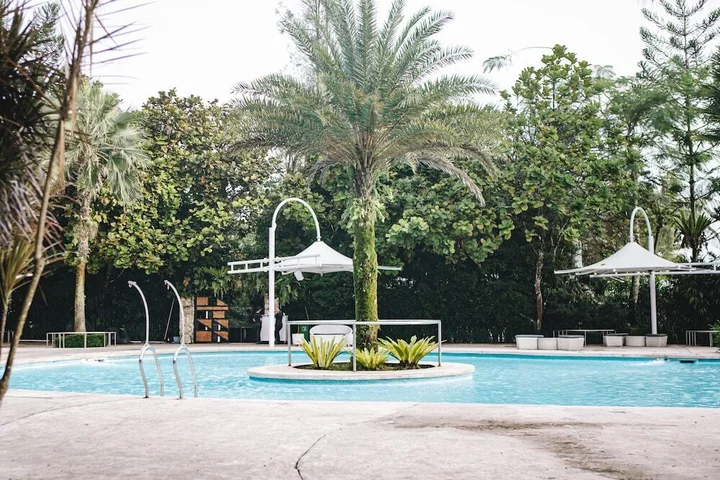 Петумбак: The Hill Hotel & Resort Sibolangit