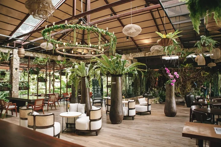 Петумбак: The Hill Hotel & Resort Sibolangit