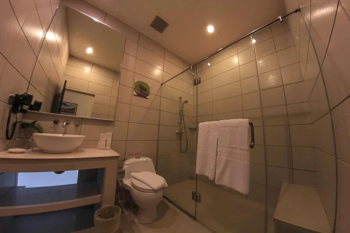 Петумбак: The Hill Hotel & Resort Sibolangit