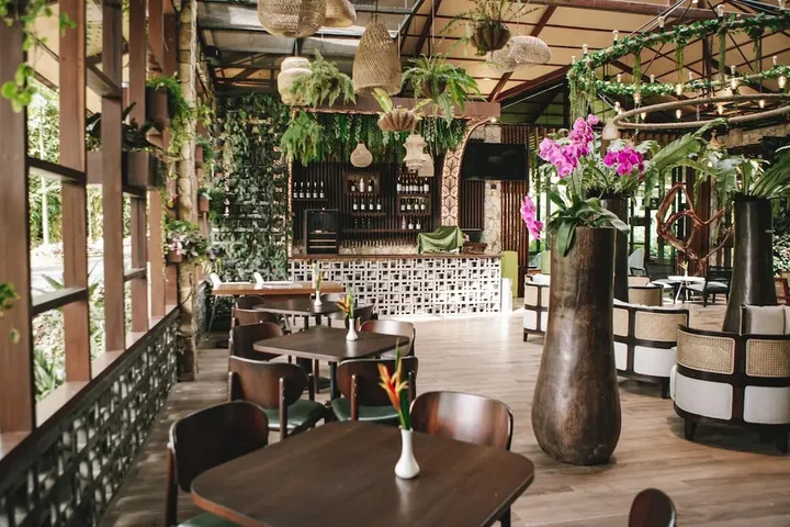 Петумбак: The Hill Hotel & Resort Sibolangit